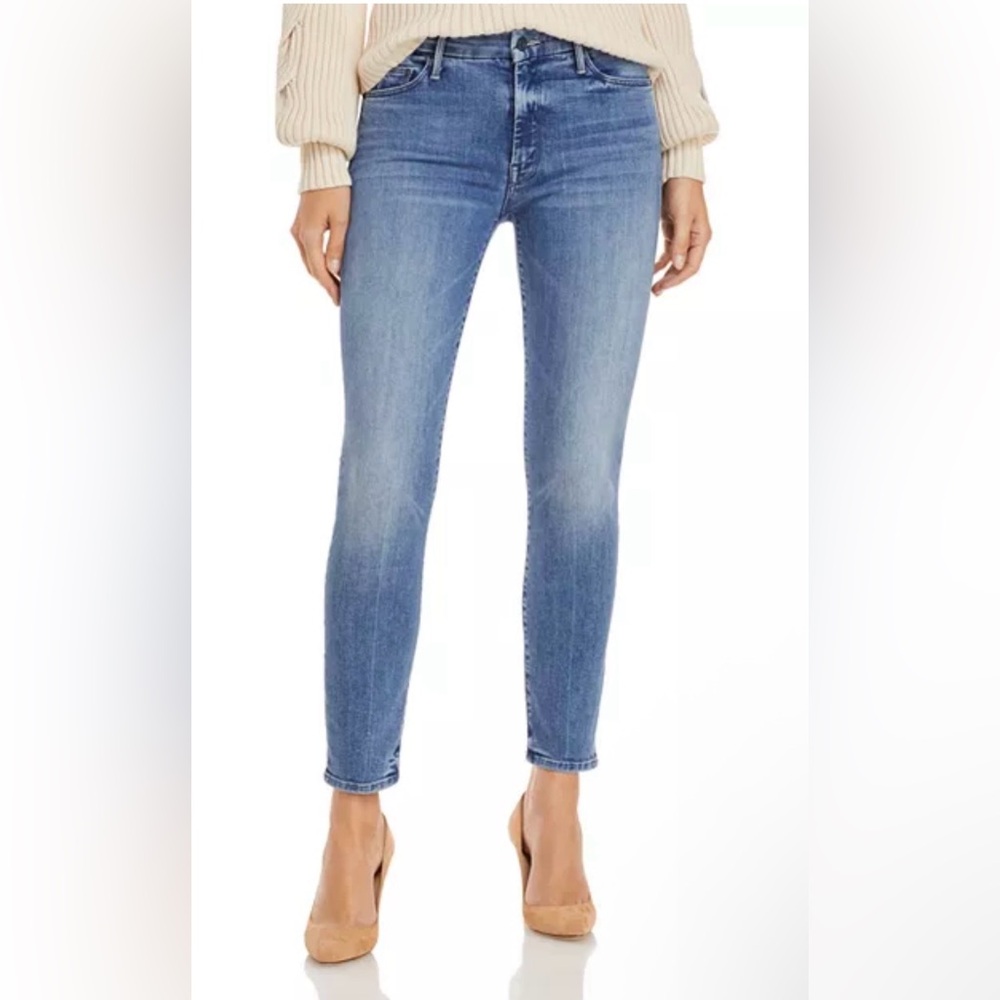 MOTHER The Looker Ankle Jeans in We The Animals Size 27‎